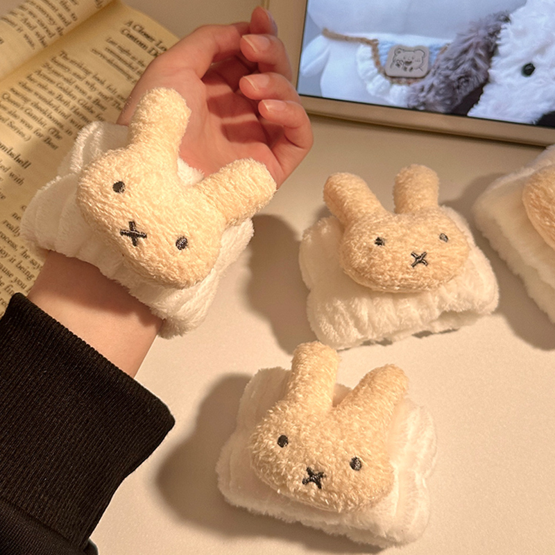 Cleanser Face - Miffy Tavşan Bileklik Yaratıcı Desenli Peluş